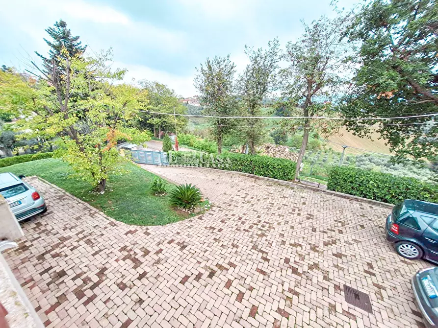 Immagine 9 di Villa in vendita  in via cona a Sant'omero