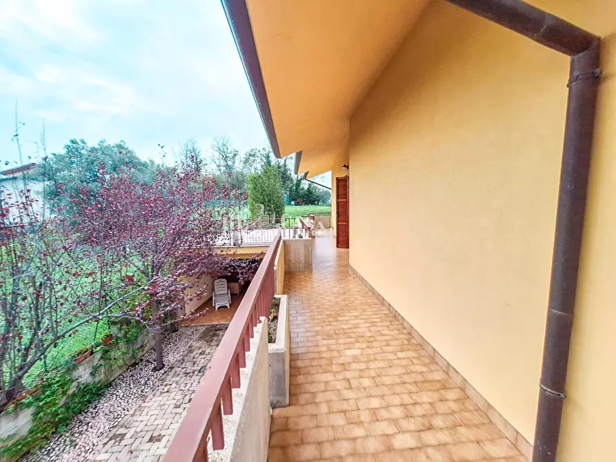 Immagine 10 di Villa in vendita  in via cona a Sant'omero