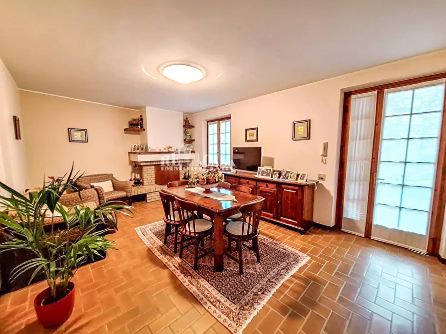 Immagine 16 di Villa in vendita  in via cona a Sant'omero