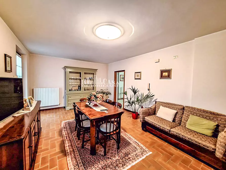 Immagine 17 di Villa in vendita  in via cona a Sant'omero