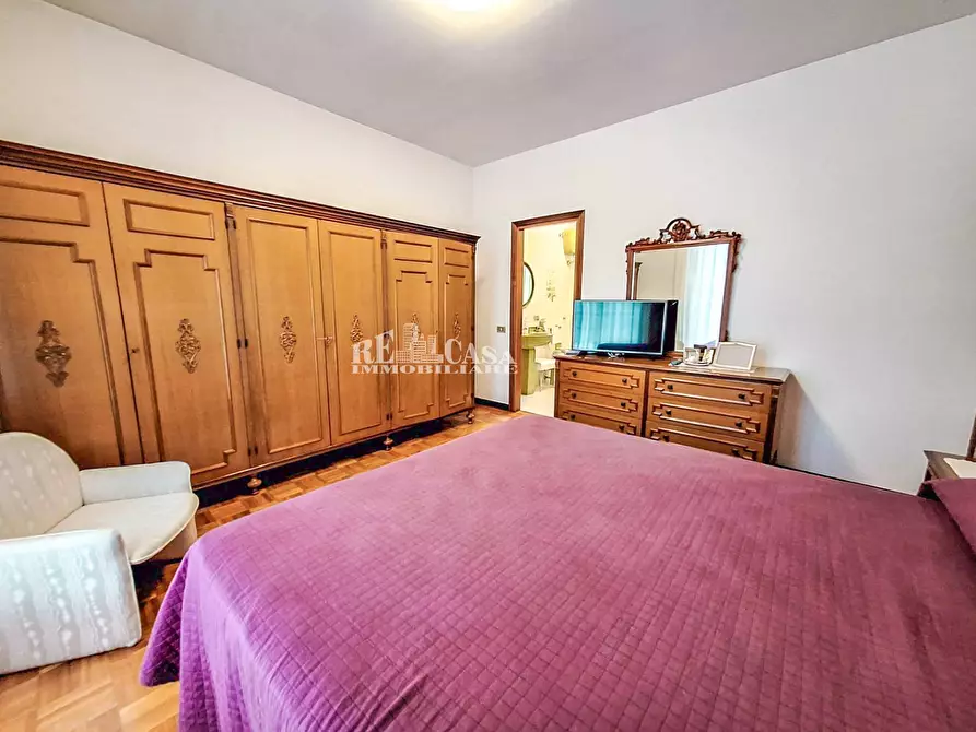 Immagine 40 di Villa in vendita  in via cona a Sant'omero