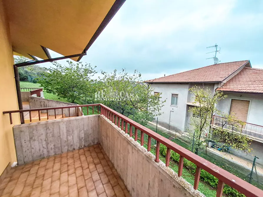 Immagine 41 di Villa in vendita  in via cona a Sant'omero