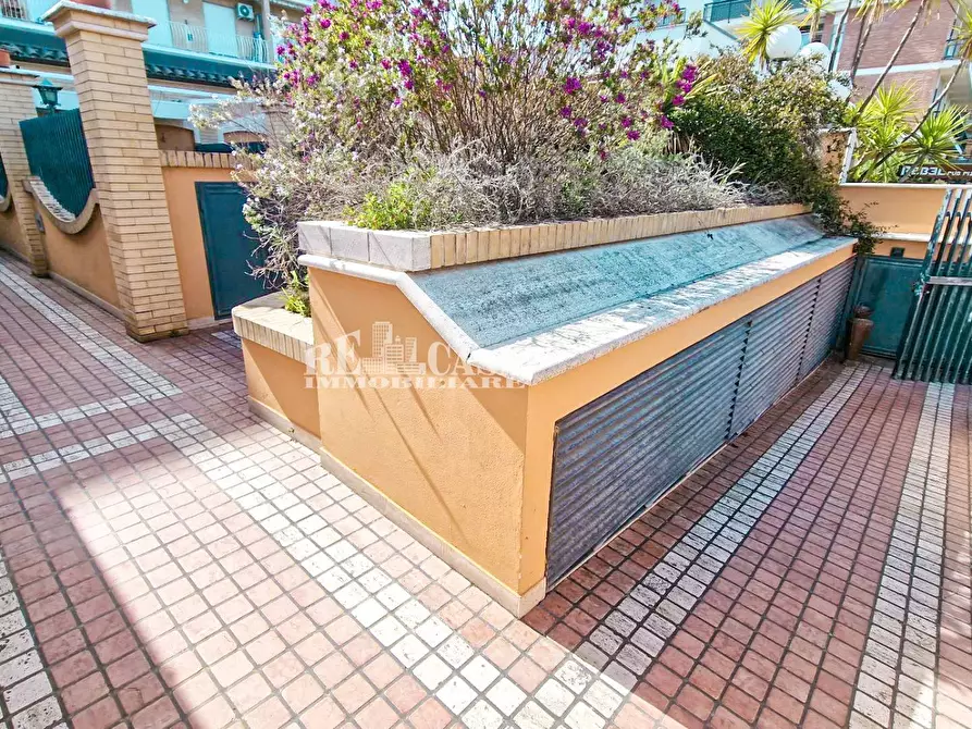 Immagine 15 di Appartamento in vendita  in Viale Rinascimento 81 a San Benedetto Del Tronto