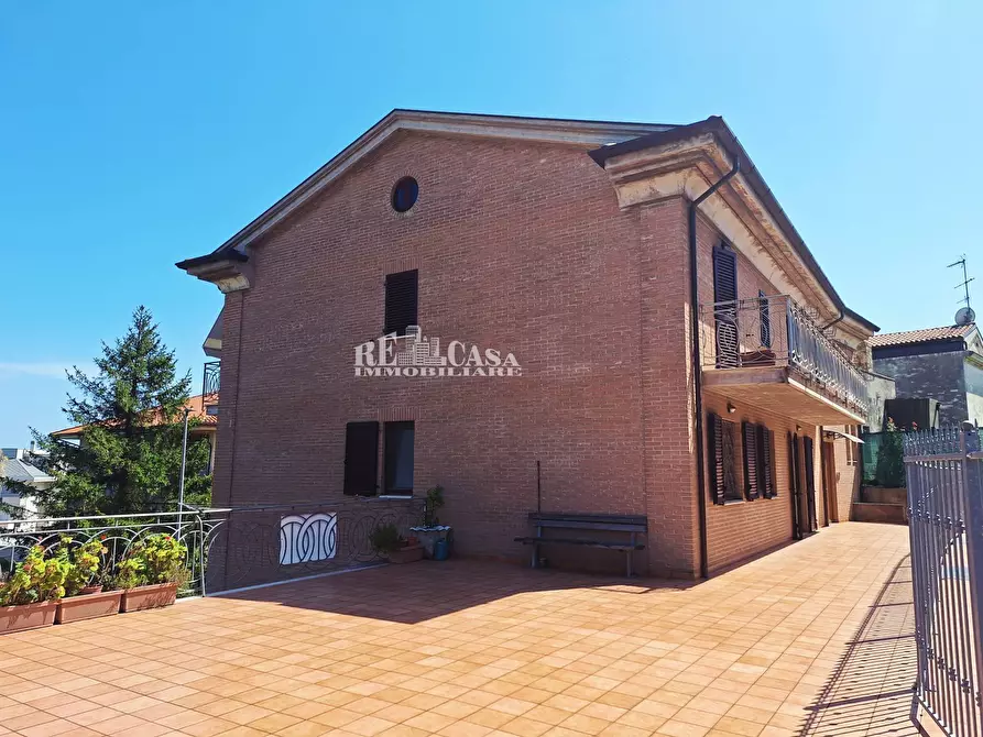 Immagine 31 di Appartamento in vendita  in via san antonio a Grottammare