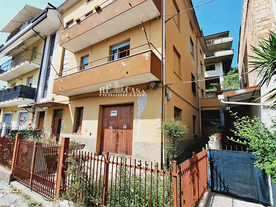 Immagine 1 di Casa indipendente in vendita  in via montagna dei fiori 28 a San Benedetto Del Tronto