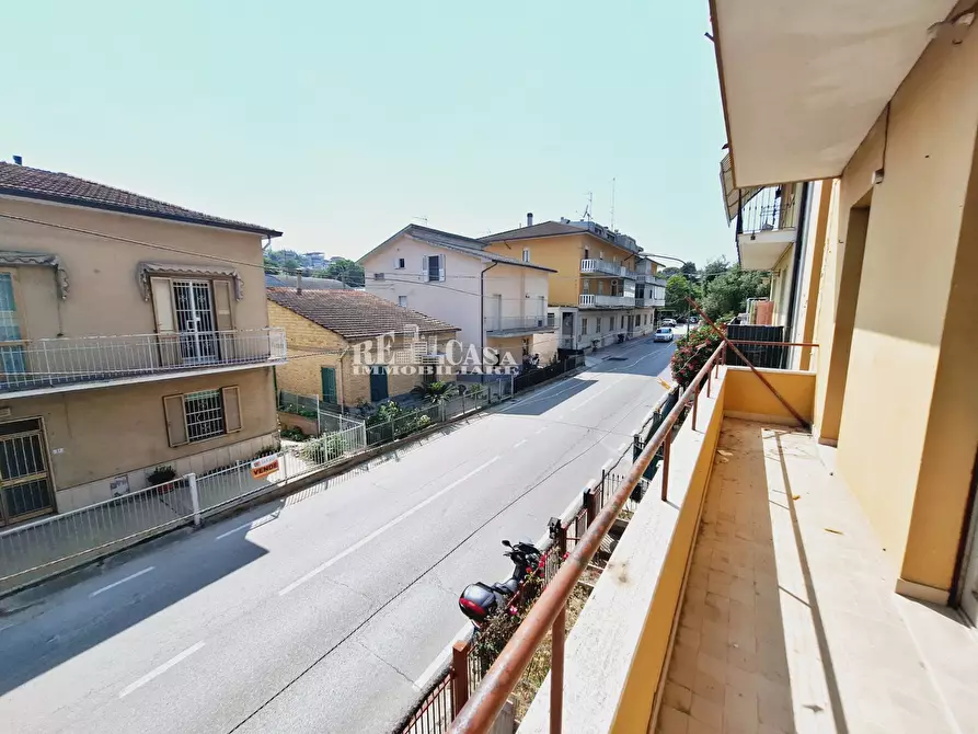Immagine 14 di Casa indipendente in vendita  in via montagna dei fiori 28 a San Benedetto Del Tronto