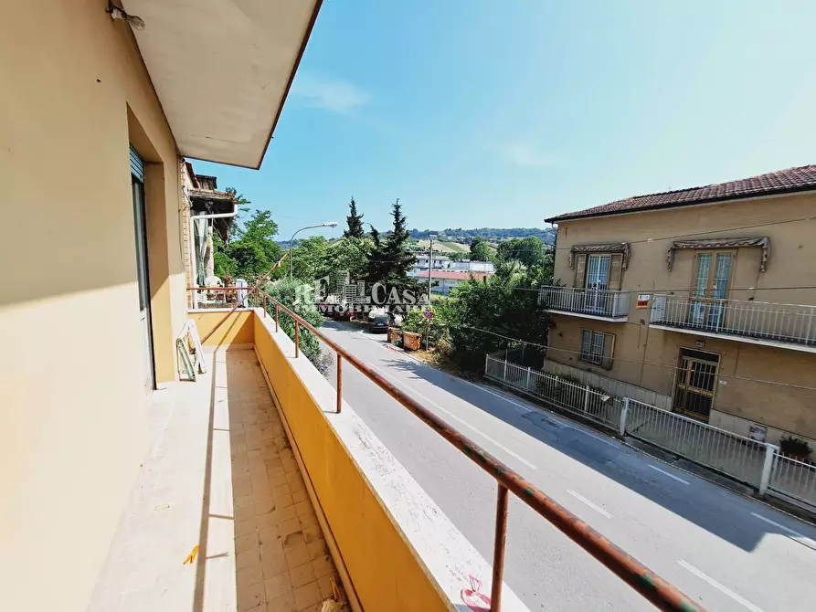 Immagine 15 di Casa indipendente in vendita  in via montagna dei fiori 28 a San Benedetto Del Tronto