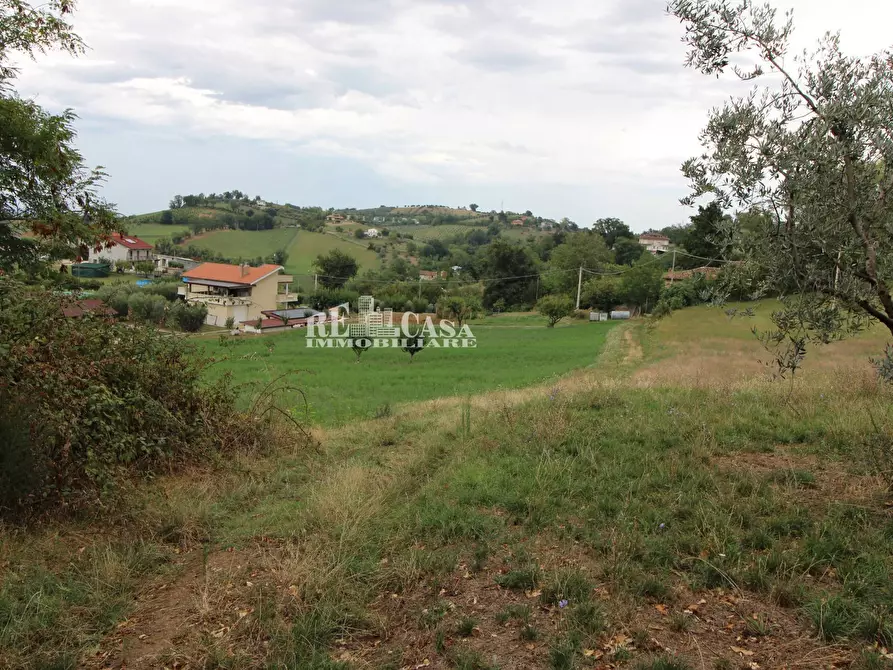 Immagine 13 di Rustico / casale in vendita  in Zona Galluccio a Folignano