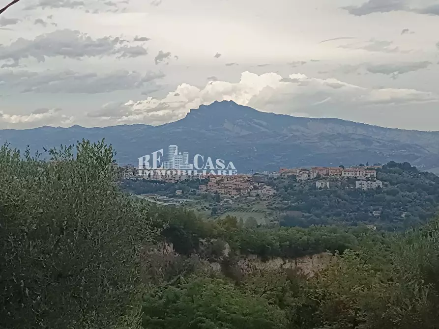 Immagine 1 di Rustico / casale in vendita  in Zona Galluccio a Folignano