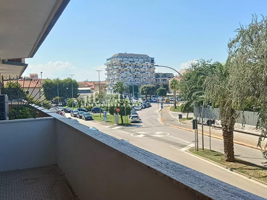 Immagine 21 di Ufficio in affitto  in Via santoro di santarosa a Civitanova Marche