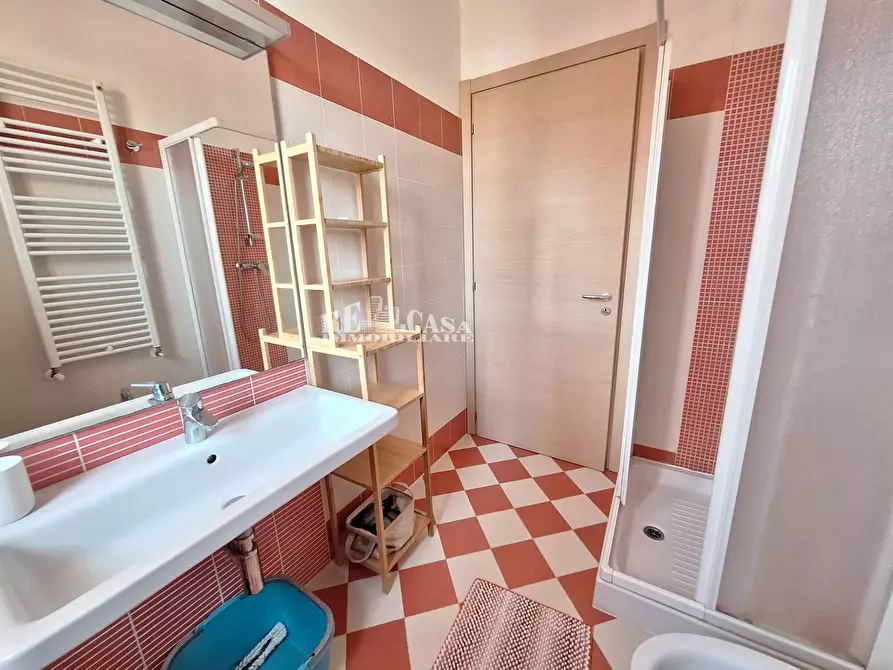 Immagine 17 di Appartamento in vendita  in Via sergio Turone a Martinsicuro