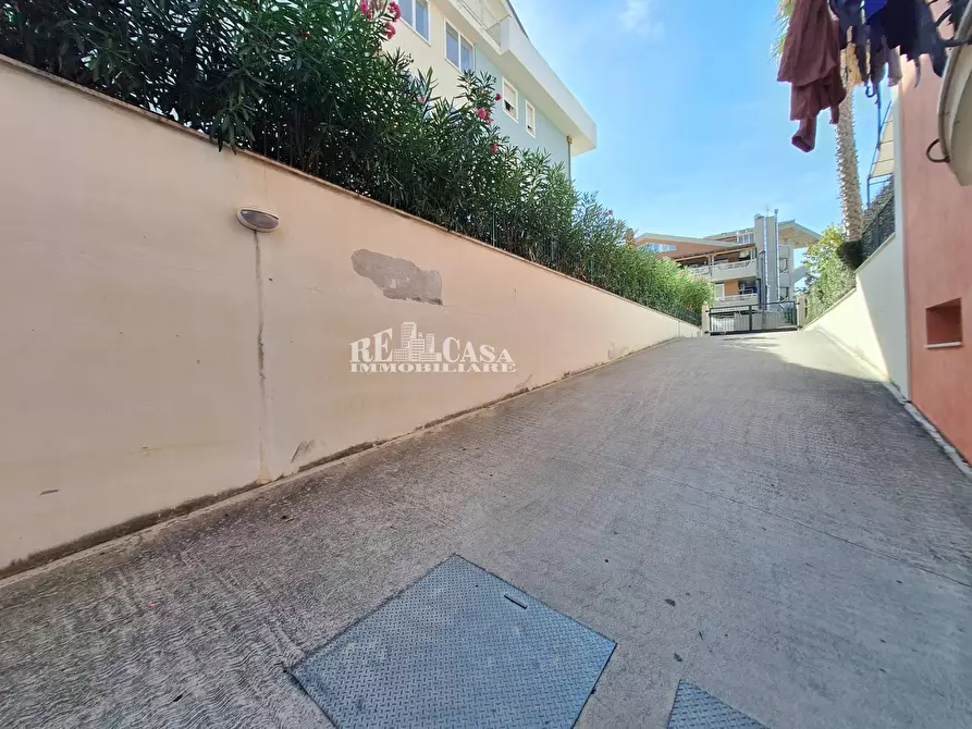 Immagine 23 di Appartamento in vendita  in Via sergio Turone a Martinsicuro