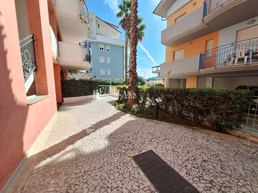 Immagine 16 di Appartamento in vendita  in Via sergio Turone a Martinsicuro