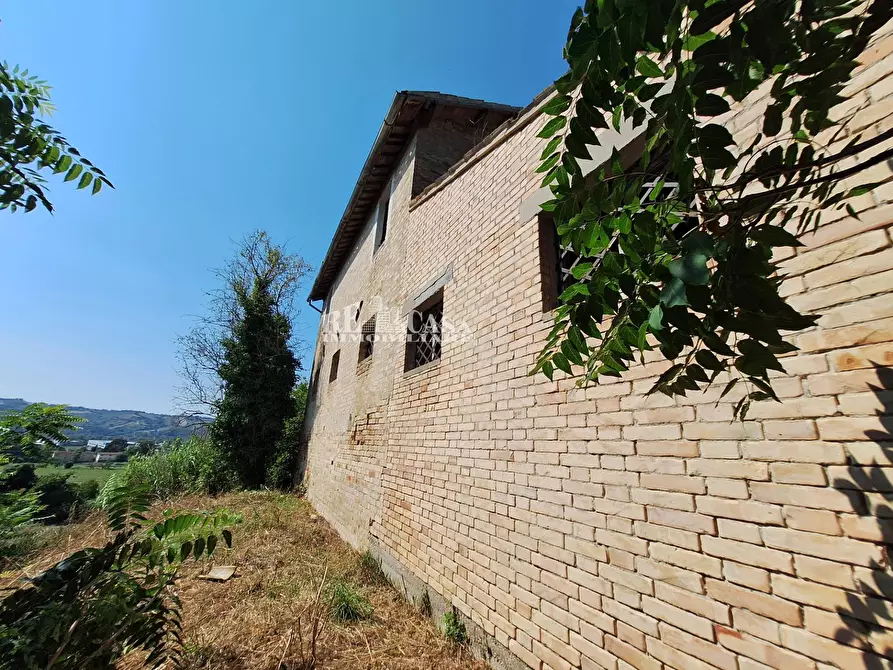 Immagine 8 di Rustico / casale in vendita  in contrada macigne snc a Monteprandone