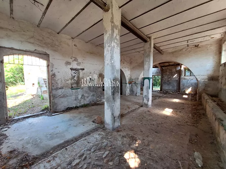 Immagine 11 di Rustico / casale in vendita  in contrada macigne snc a Monteprandone