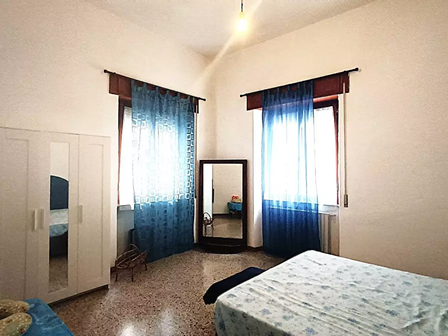 Immagine 27 di Casa indipendente in vendita  in lupin 6 a Ripatransone
