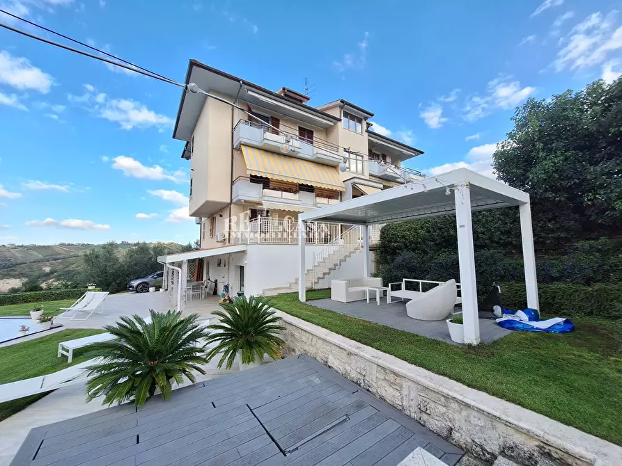 Immagine 5 di Casa indipendente in vendita  in contrada san Lazzaro a Offida