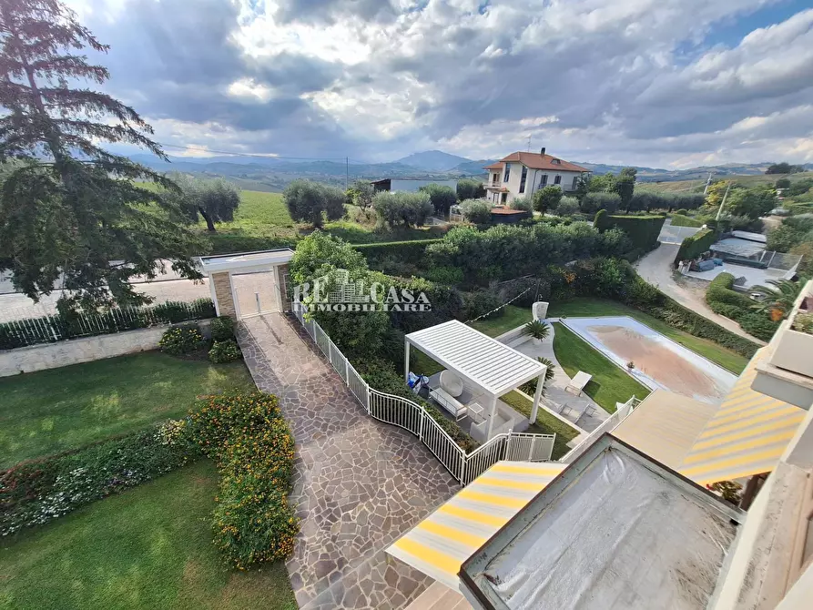 Immagine 8 di Casa indipendente in vendita  in contrada san Lazzaro a Offida