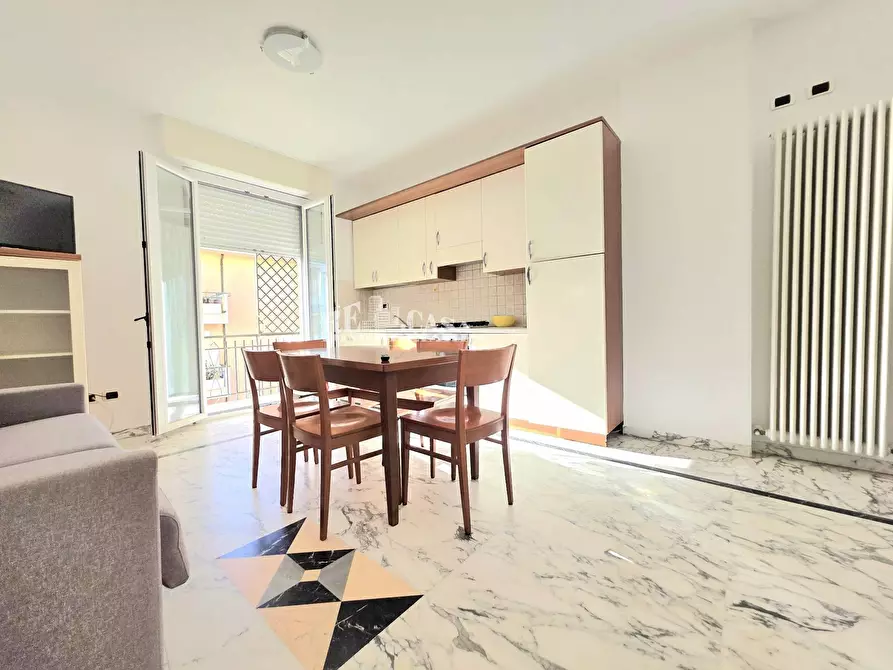 Immagine 1 di Appartamento in vendita  in Via Confalonieri a San Benedetto Del Tronto