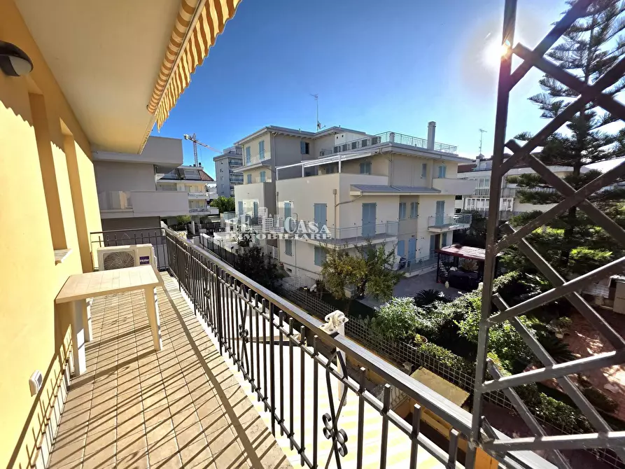 Immagine 5 di Appartamento in vendita  in Via Confalonieri a San Benedetto Del Tronto