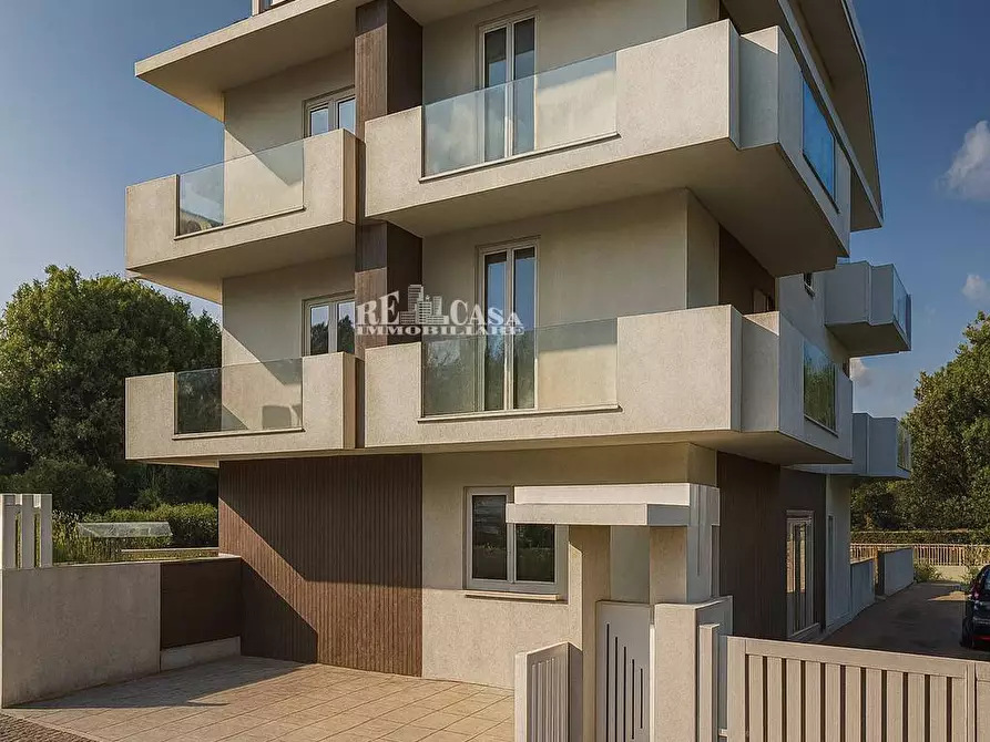 Immagine 4 di Appartamento in vendita  in Via Fratelli Cervi 18 a San Benedetto Del Tronto