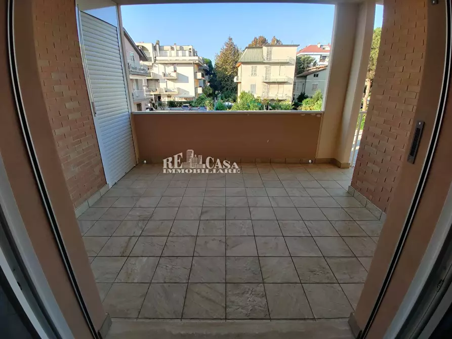 Immagine 5 di Appartamento in vendita  in via Tintoretto a Grottammare