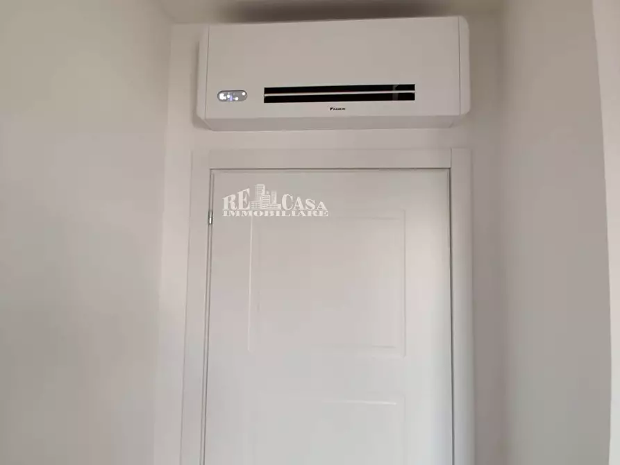 Immagine 7 di Appartamento in vendita  in via Tintoretto a Grottammare