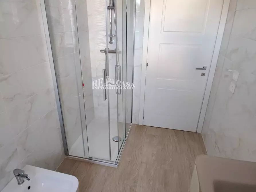 Immagine 13 di Appartamento in vendita  in via Tintoretto a Grottammare