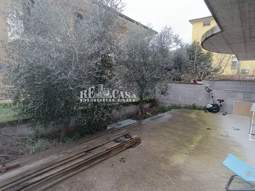 Immagine 12 di Appartamento in vendita  in valdaso 60 a Pedaso