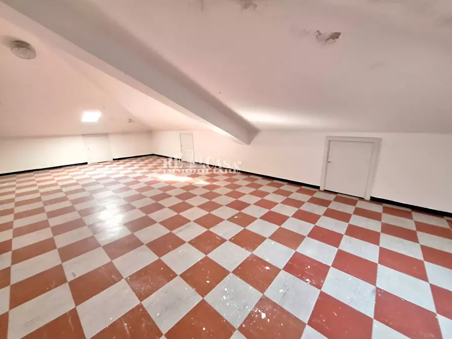 Immagine 44 di Villa in vendita  in via imperia 13 a Folignano