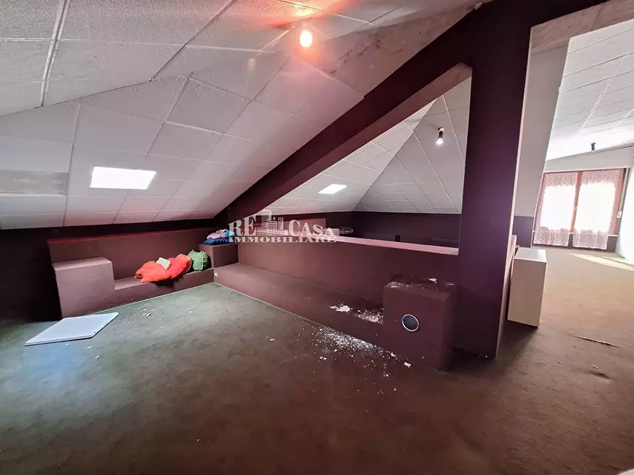 Immagine 55 di Villa in vendita  in via imperia 13 a Folignano