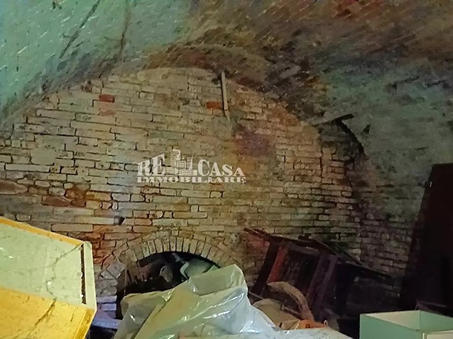 Immagine 39 di Casa indipendente in vendita  in LARGO LEOPARDI a Petritoli