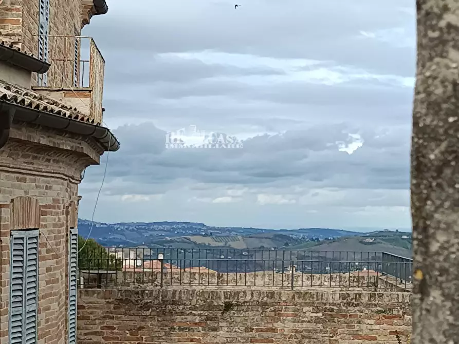 Immagine 2 di Casa indipendente in vendita  in LARGO LEOPARDI a Petritoli