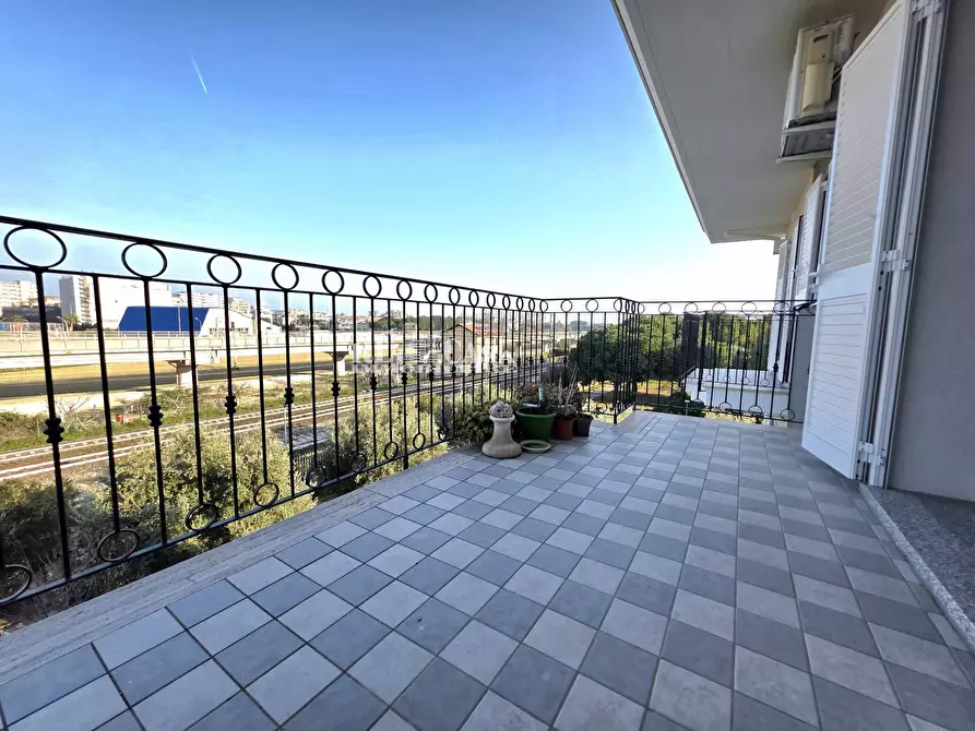 Immagine 15 di Appartamento in vendita  in Via Monteconero 92 a San Benedetto Del Tronto