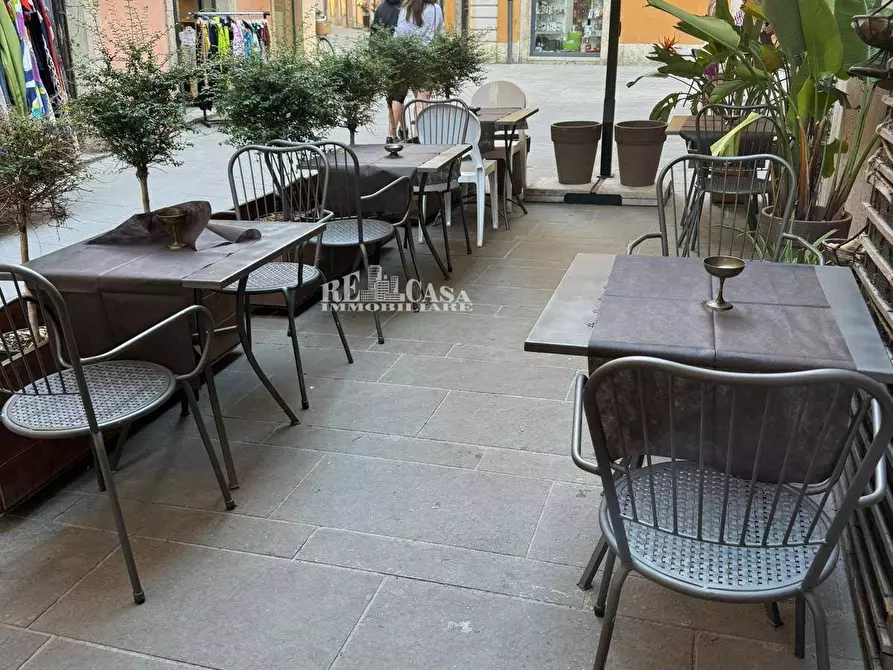 Immagine 2 di Attività commerciale   in 50 m da piazza del popolo a Ascoli Piceno