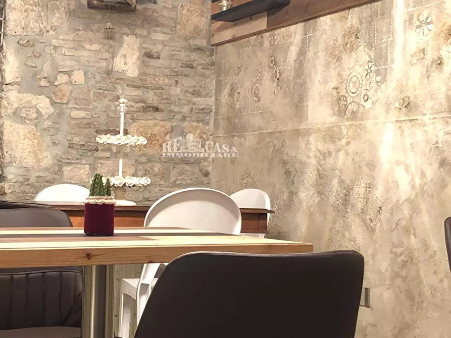 Immagine 6 di Attività commerciale   in 50 m da piazza del popolo a Ascoli Piceno