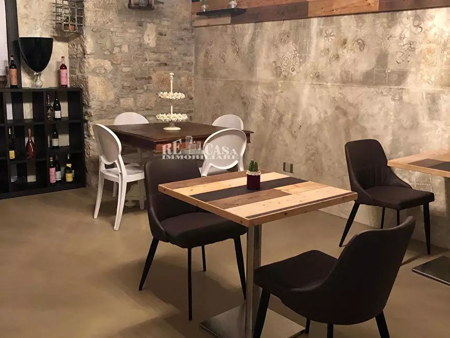 Immagine 13 di Attività commerciale   in 50 m da piazza del popolo a Ascoli Piceno