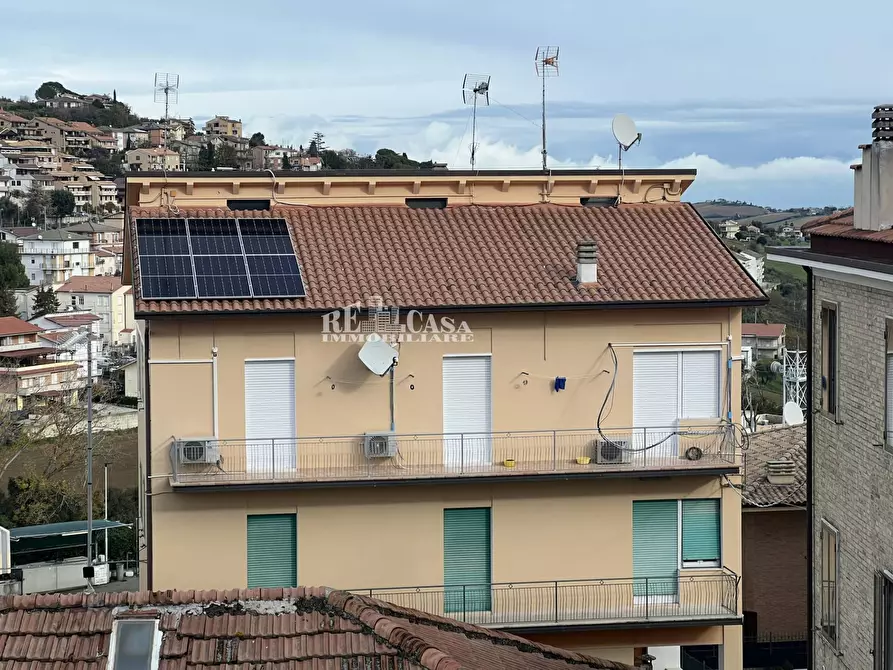 Immagine 1 di Appartamento in vendita  in MANZONI 27 a Fermo