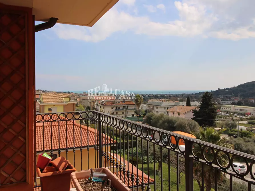 Immagine 19 di Appartamento in vendita  in san pietro 15 a Grottammare