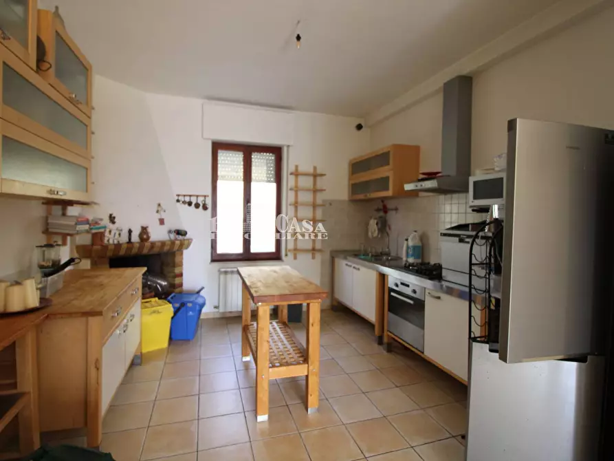 Immagine 2 di Appartamento in vendita  in XX settembre 100 a Carassai