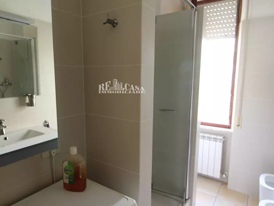 Immagine 29 di Appartamento in vendita  in XX settembre 100 a Carassai