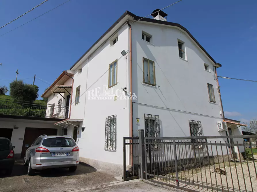 Immagine 1 di Casa indipendente in vendita  in contrada Castagneto 10 a Montegiorgio