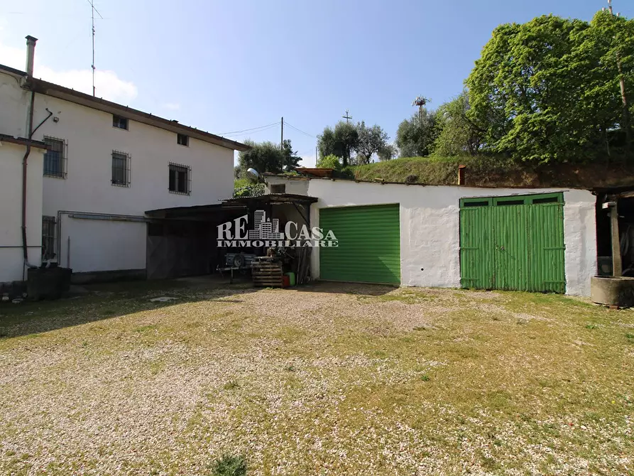 Immagine 9 di Casa indipendente in vendita  in contrada Castagneto 10 a Montegiorgio