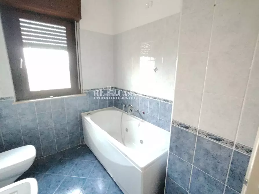 Immagine 23 di Appartamento in vendita  in contrada vallecupa a Ancarano