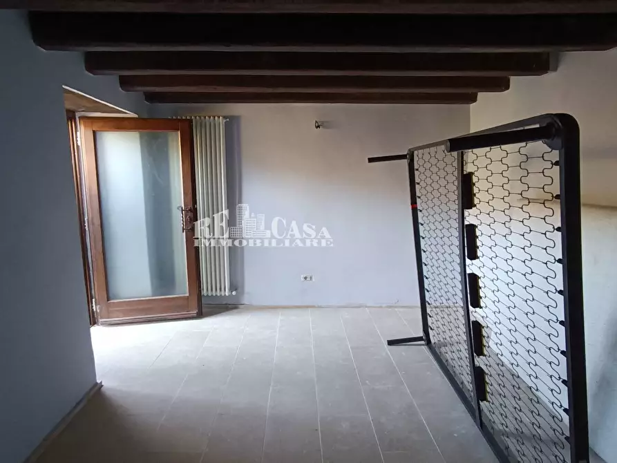Immagine 35 di Agriturismo in vendita  in vignatico a Valle Castellana