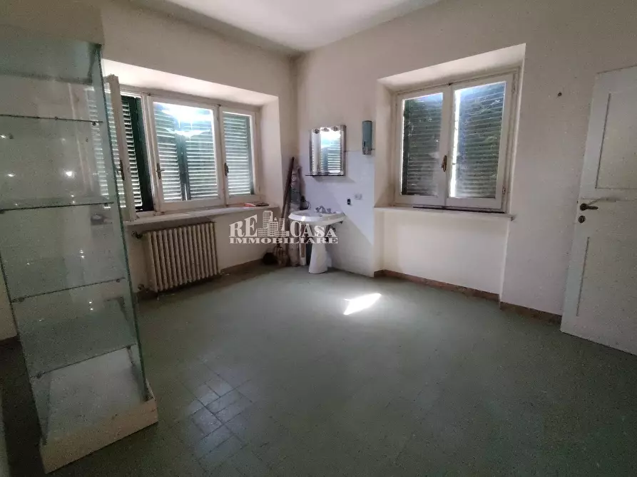 Immagine 37 di Villa in vendita  in VIA IV Novembre 59 a Colli Del Tronto