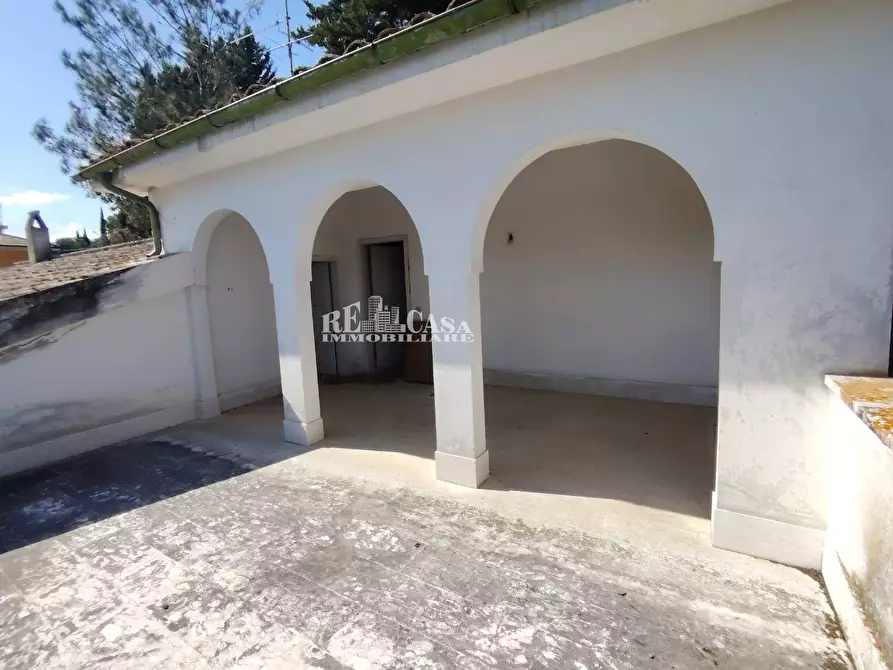 Immagine 40 di Villa in vendita  in VIA IV Novembre 59 a Colli Del Tronto