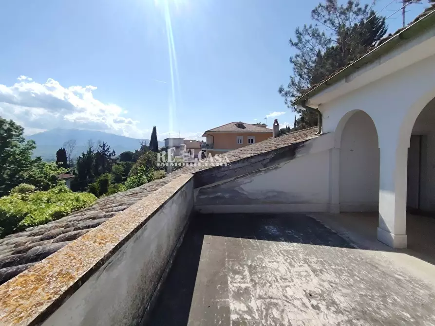 Immagine 41 di Villa in vendita  in VIA IV Novembre 59 a Colli Del Tronto