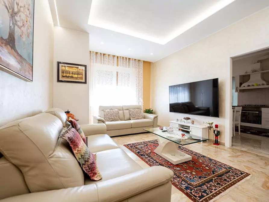 Immagine 5 di Appartamento in vendita  in Via Salvatore di Giacomo 5 a San Benedetto Del Tronto
