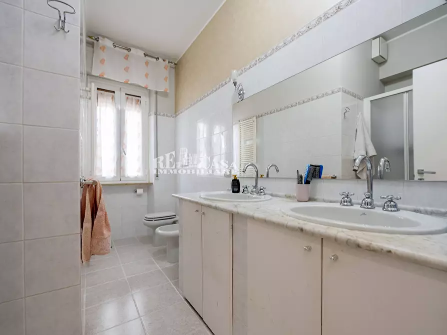Immagine 17 di Appartamento in vendita  in Via Salvatore di Giacomo 5 a San Benedetto Del Tronto